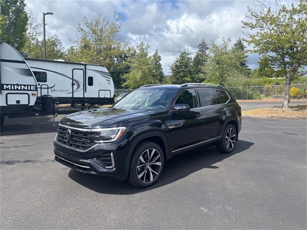 New 2025 Volkswagen Atlas SEL Premium R-Line
