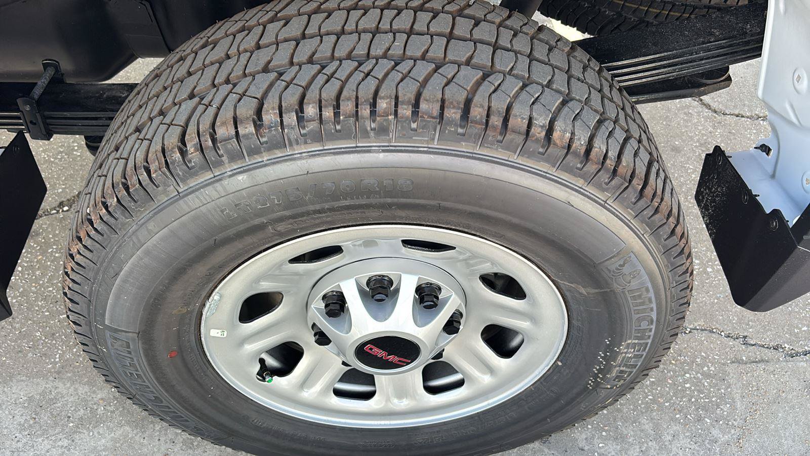 New 2026 GMC Sierra 2500 Pro RWD image 13