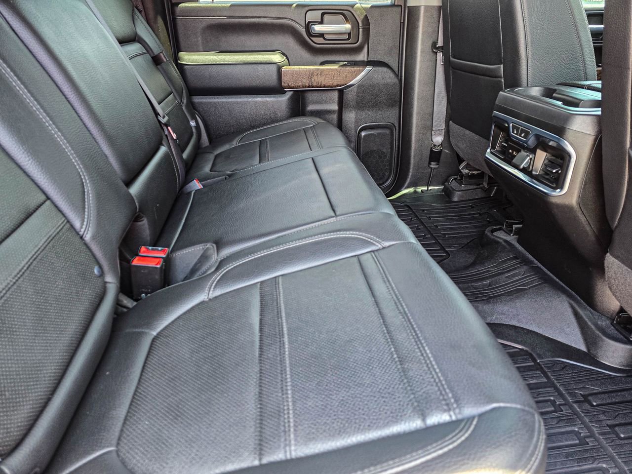 Used 2021 GMC Sierra 2500 Denali w/ Denali Ultimate Package AWD/4WD image 44