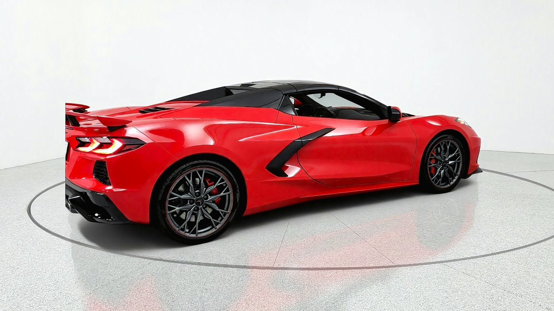 New 2027 Chevrolet Corvette Stingray Convertible w/ Z51 Performance Package RWD image 5