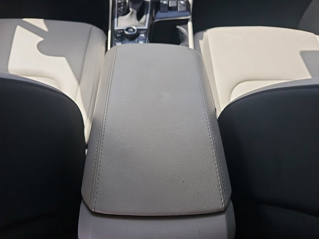 Certified 2025 Kia Sportage EX w/ Premium Package FWD image 28