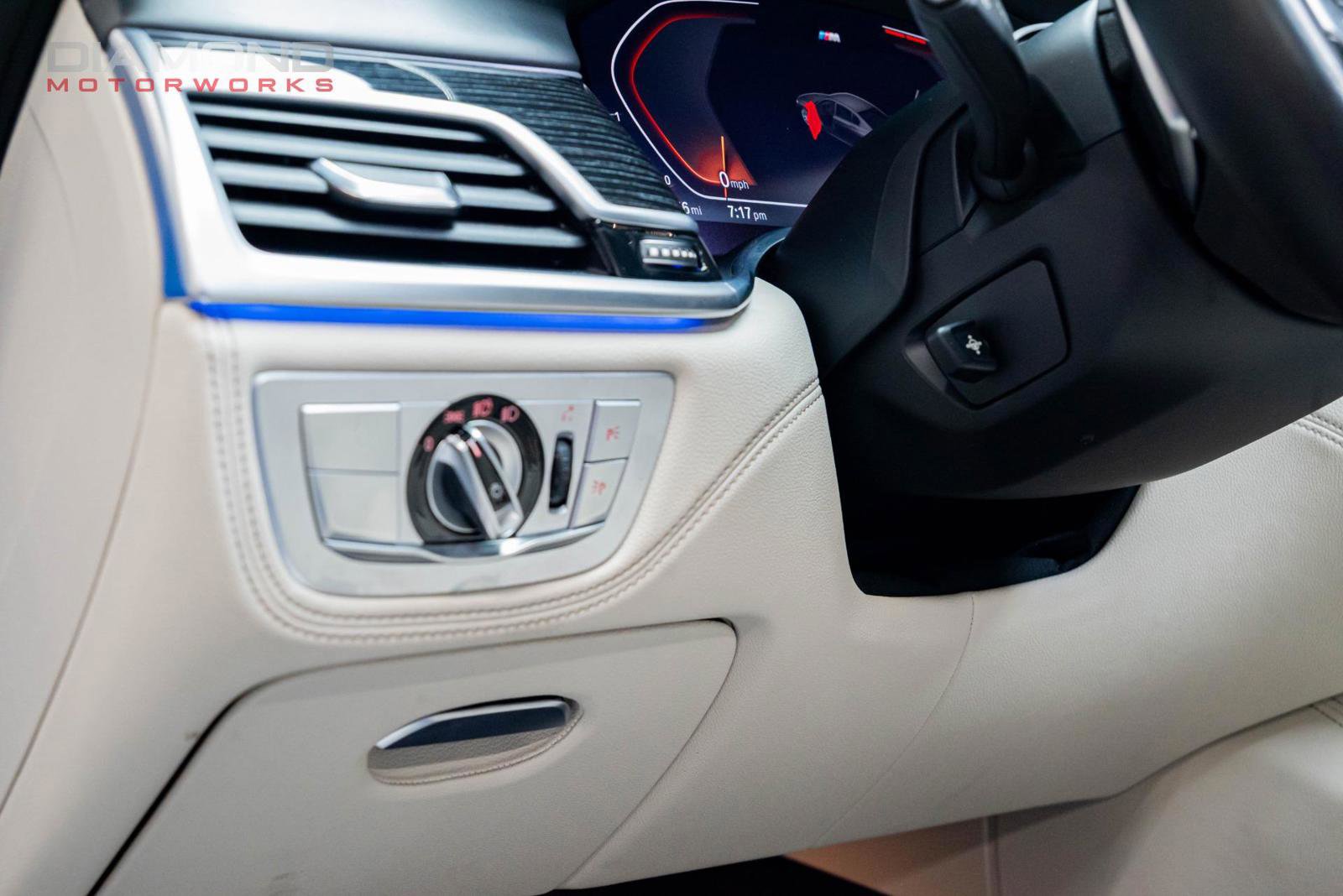 Used 2021 BMW 750i xDrive w/ Executive Package image 85