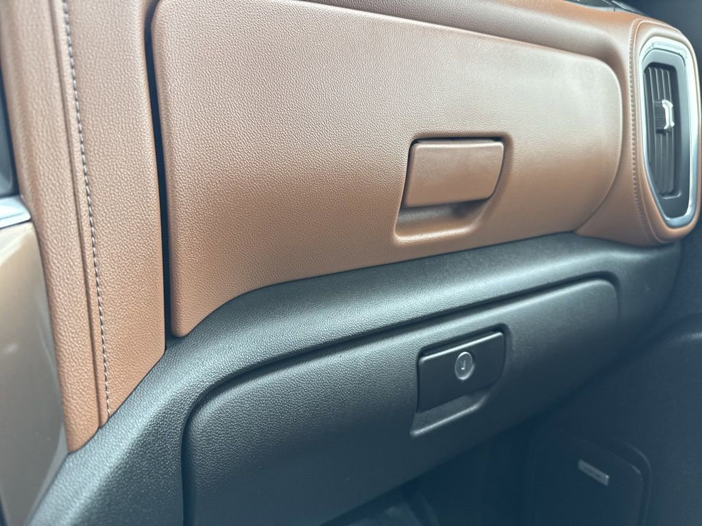 Used 2021 Chevrolet Silverado 3500 High Country w/ Z71 Off-Road Package image 33