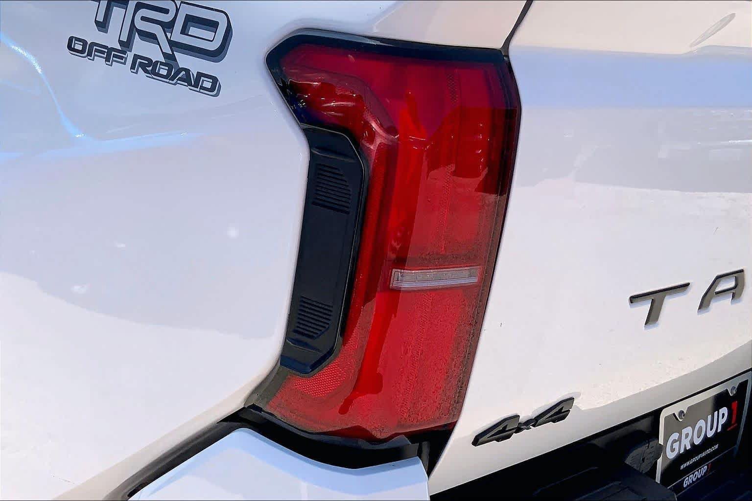 Used 2025 Toyota Tacoma TRD Off-Road AWD/4WD image 28