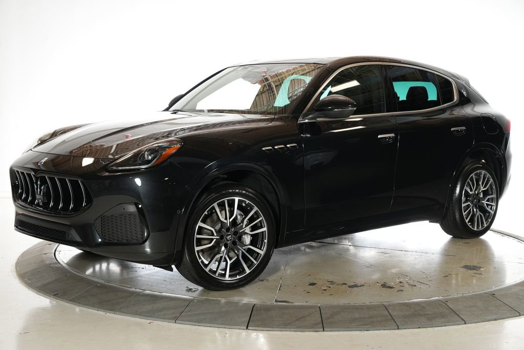 New 2025 Maserati Grecale GT image 1