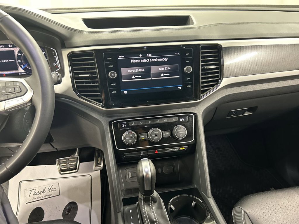 Certified 2023 Volkswagen Atlas Cross Sport SEL AWD/4WD image 18