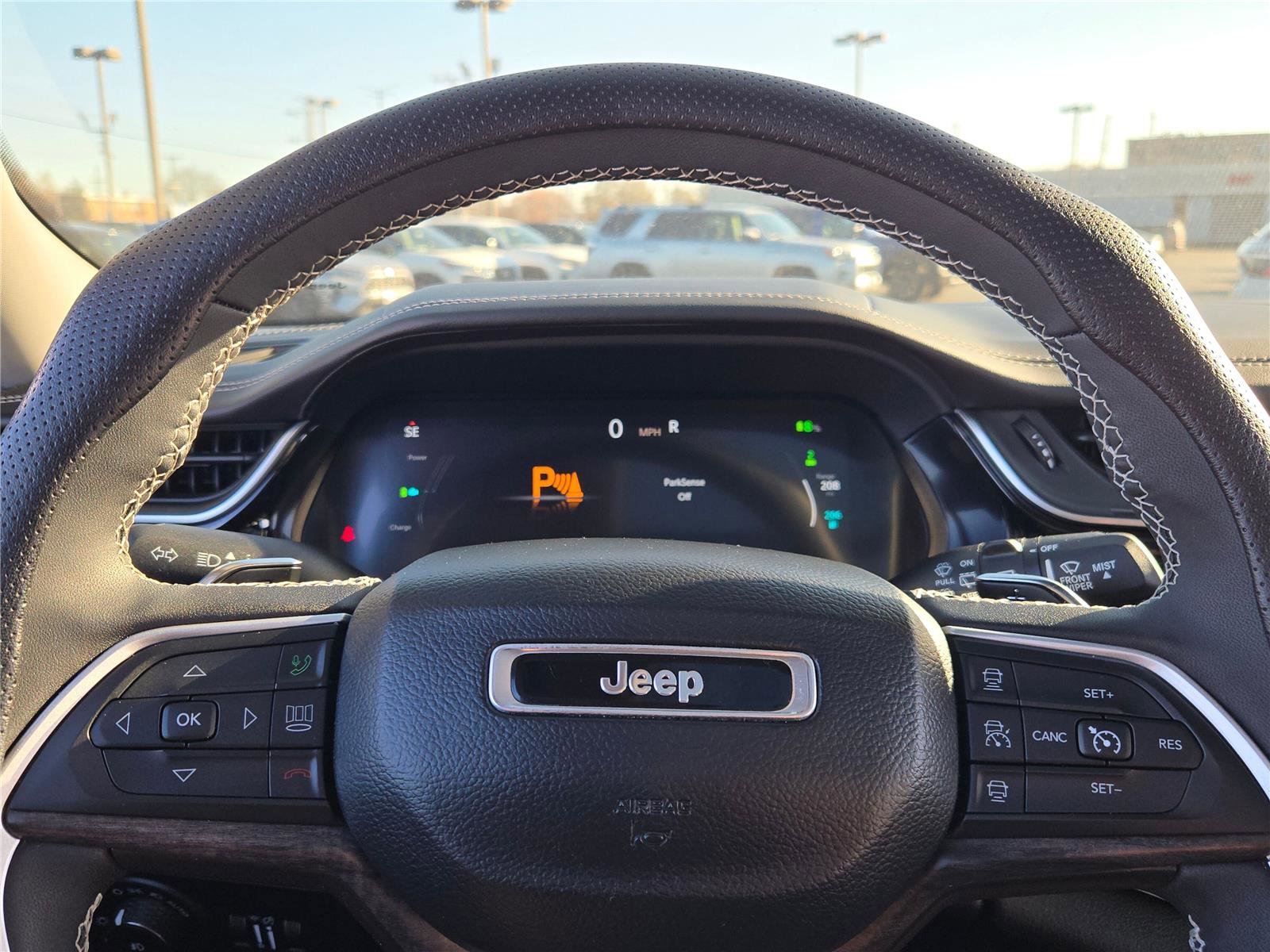 Used 2022 Jeep Grand Cherokee Limited 4xe image 36