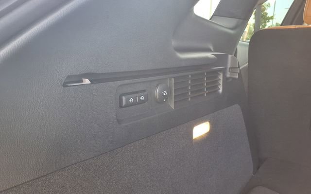 Used 2022 Lincoln Nautilus Black Label AWD/4WD image 13