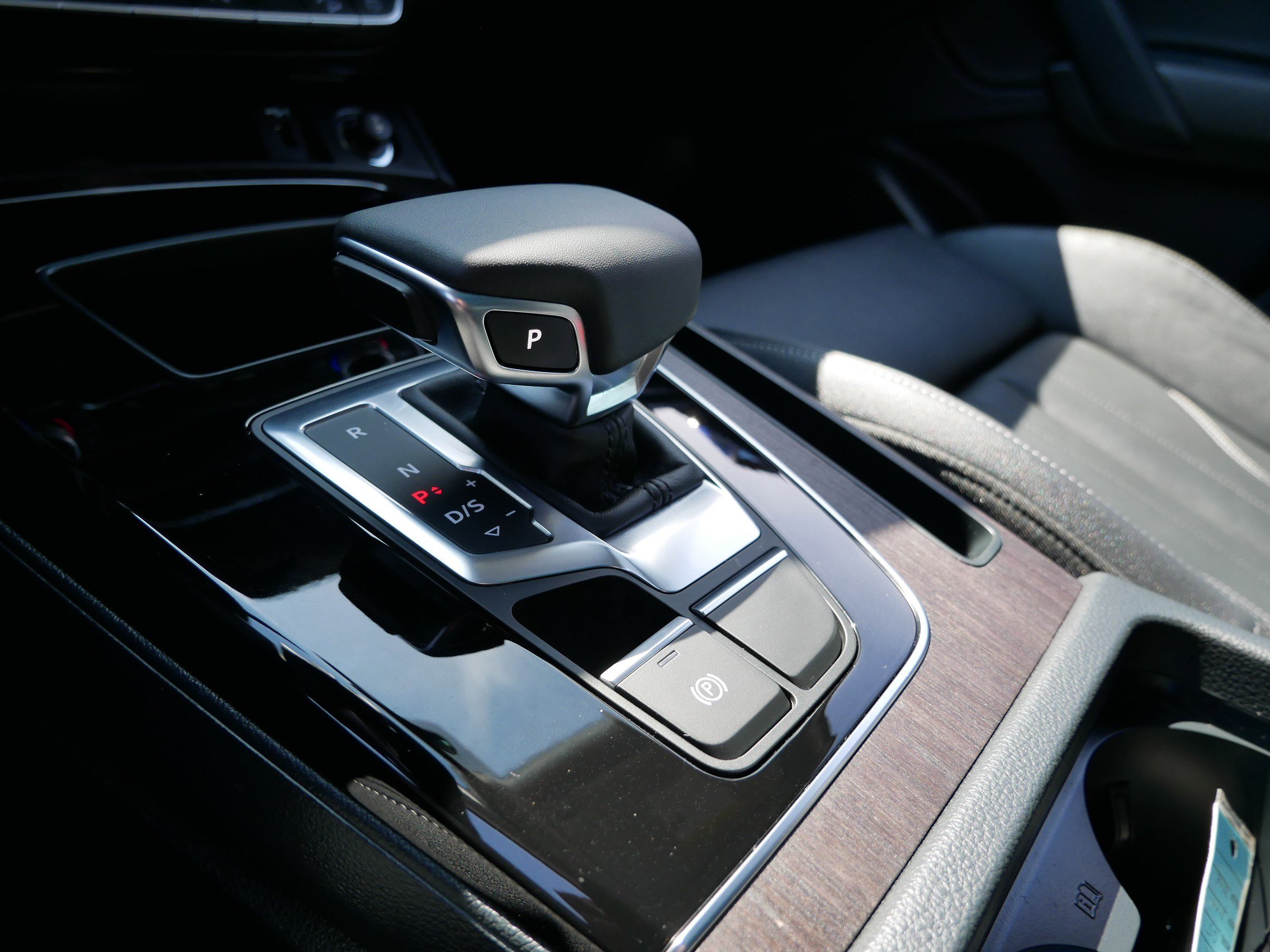 Used 2024 Audi Q5 2.0T Premium image 25