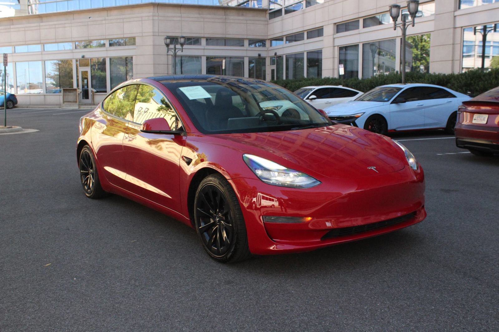 Used 2023 Tesla Model 3 Standard Range RWD image 1