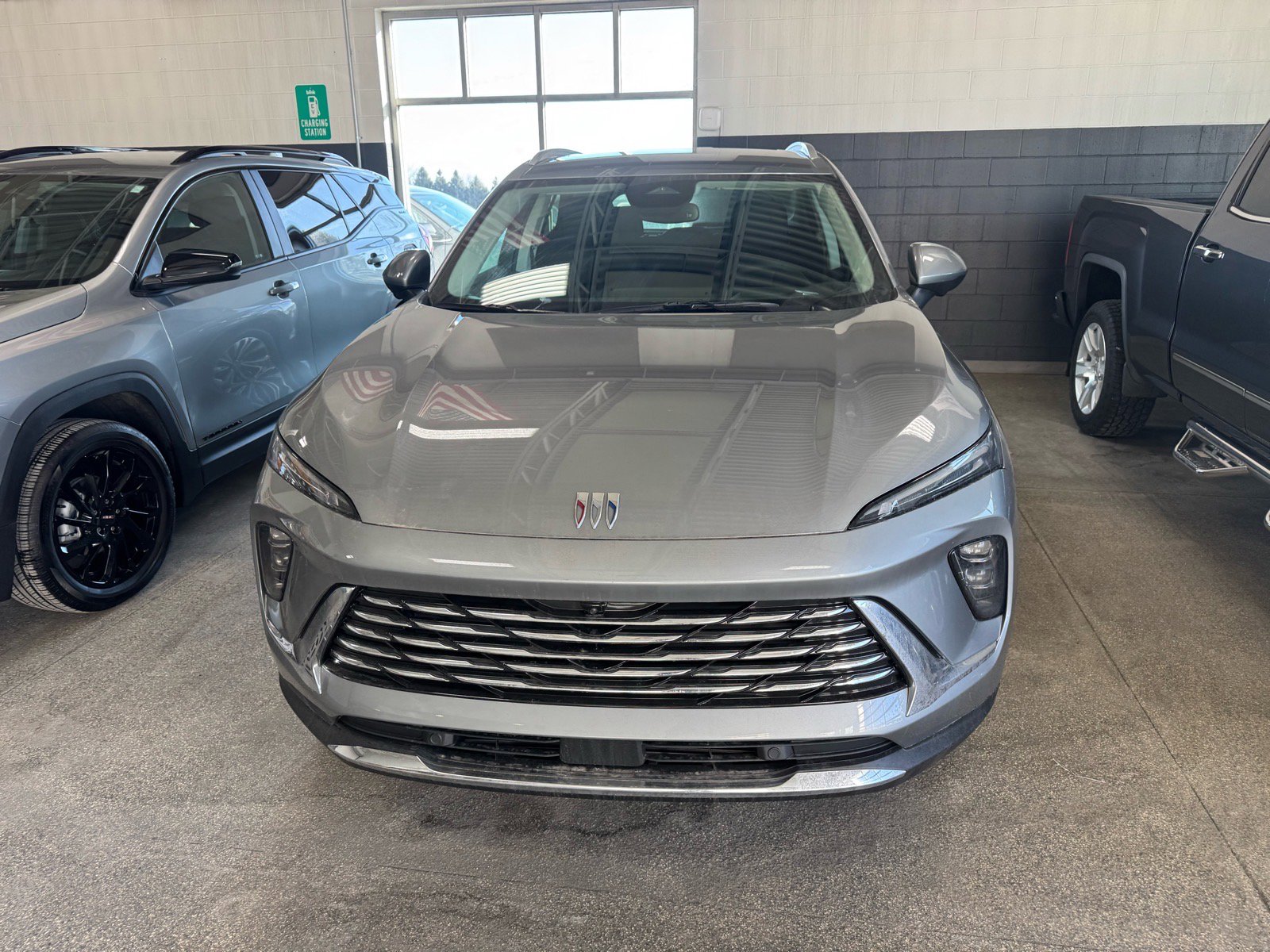 New 2026 Buick Envision Preferred AWD/4WD image 2