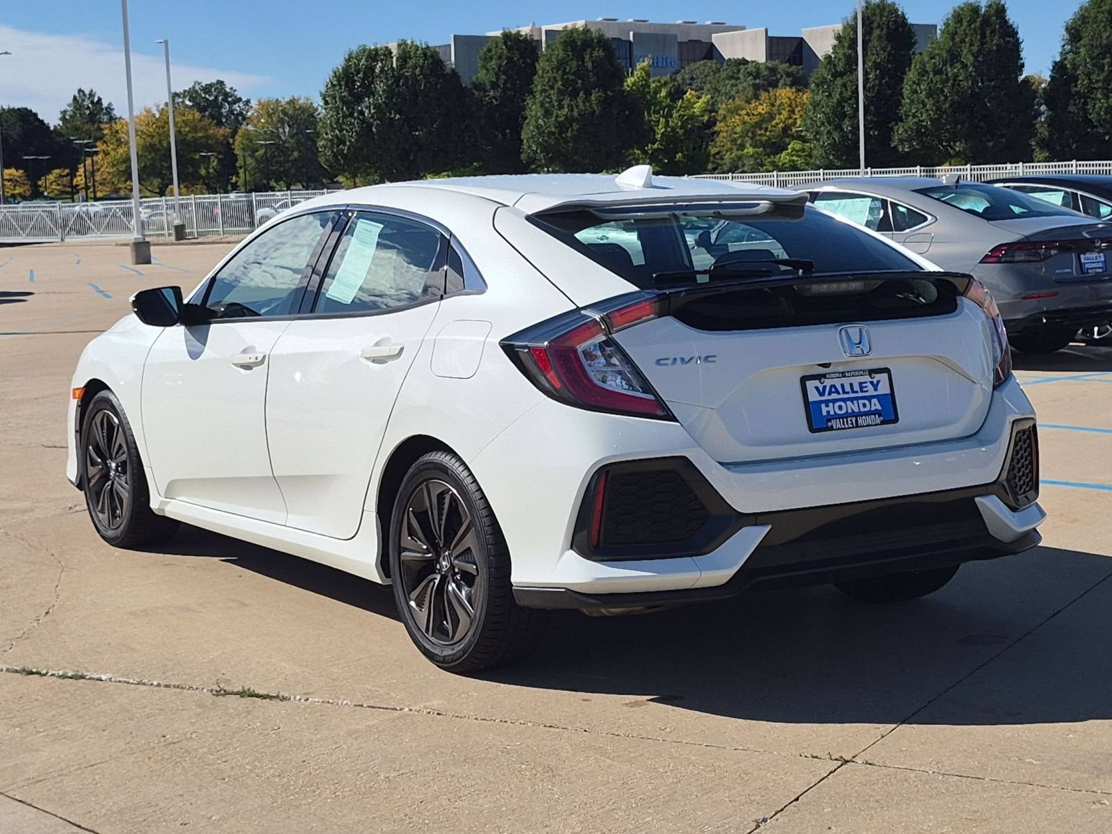 Used 2019 Honda Civic EX image 8