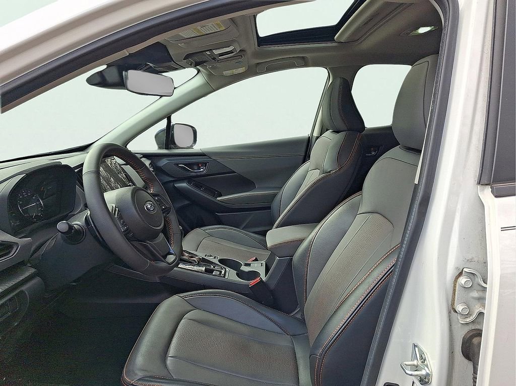 Certified 2024 Subaru Crosstrek 2.5i Limited w/ Crosstrek Mirror Package image 14