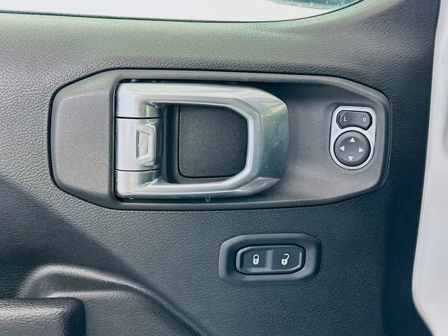 Used 2022 Jeep Wrangler Unlimited Rubicon 4xe w/ Cold Weather Group image 18