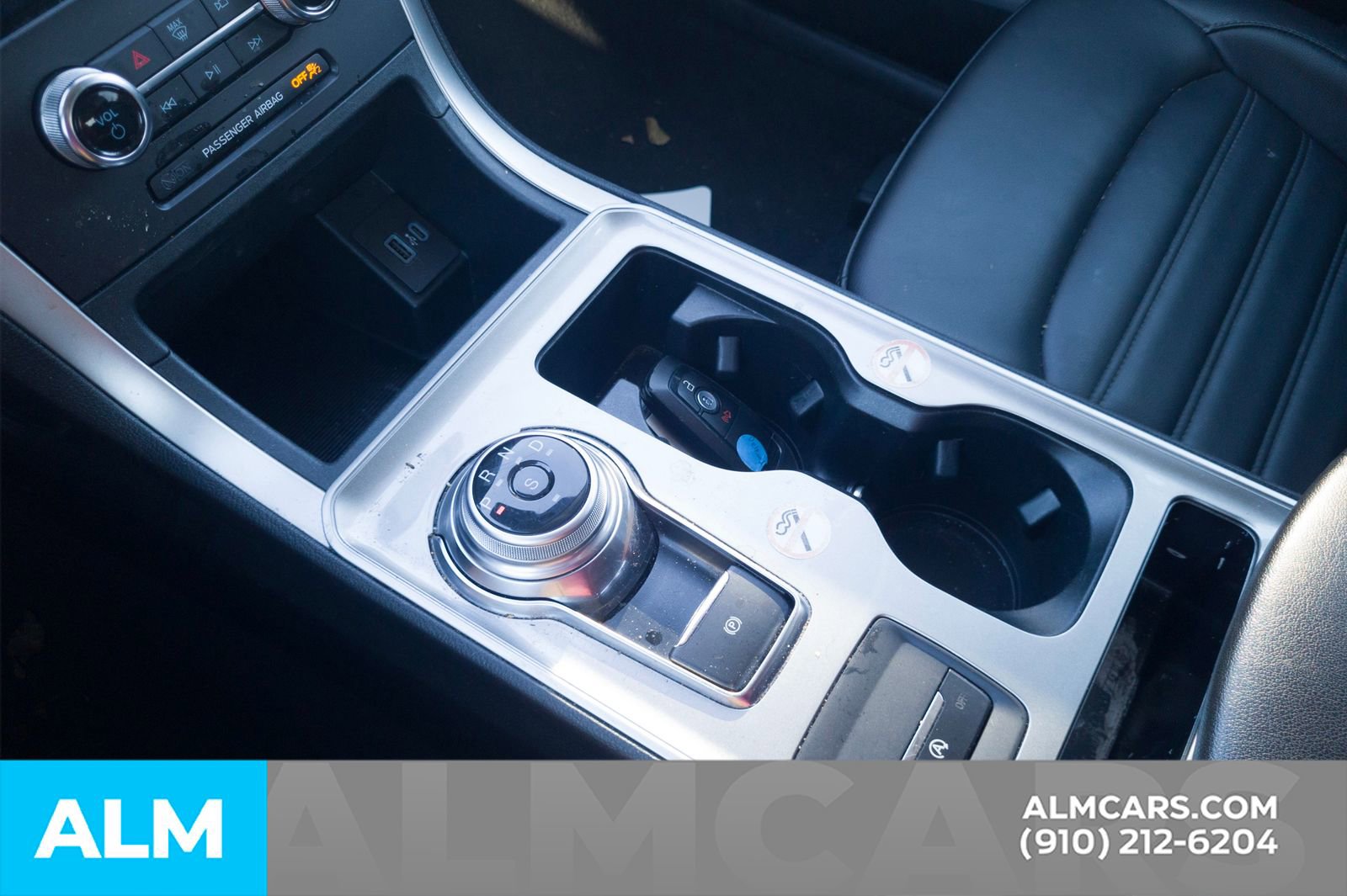 Used 2024 Ford Edge SEL image 27