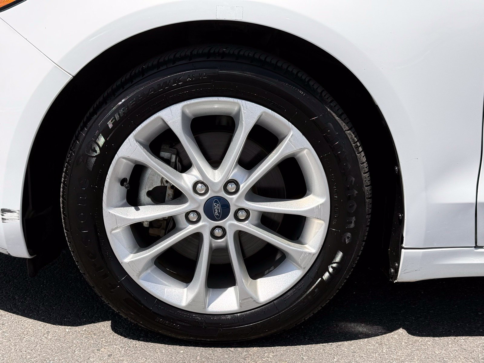 Used 2019 Ford Fusion SE FWD image 10