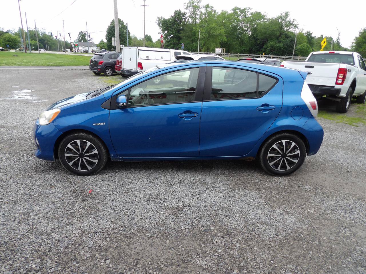 Used 2012 Toyota Prius C Two FWD image 3