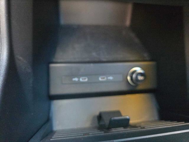 Used 2024 Audi Q4 e-tron Prestige image 33