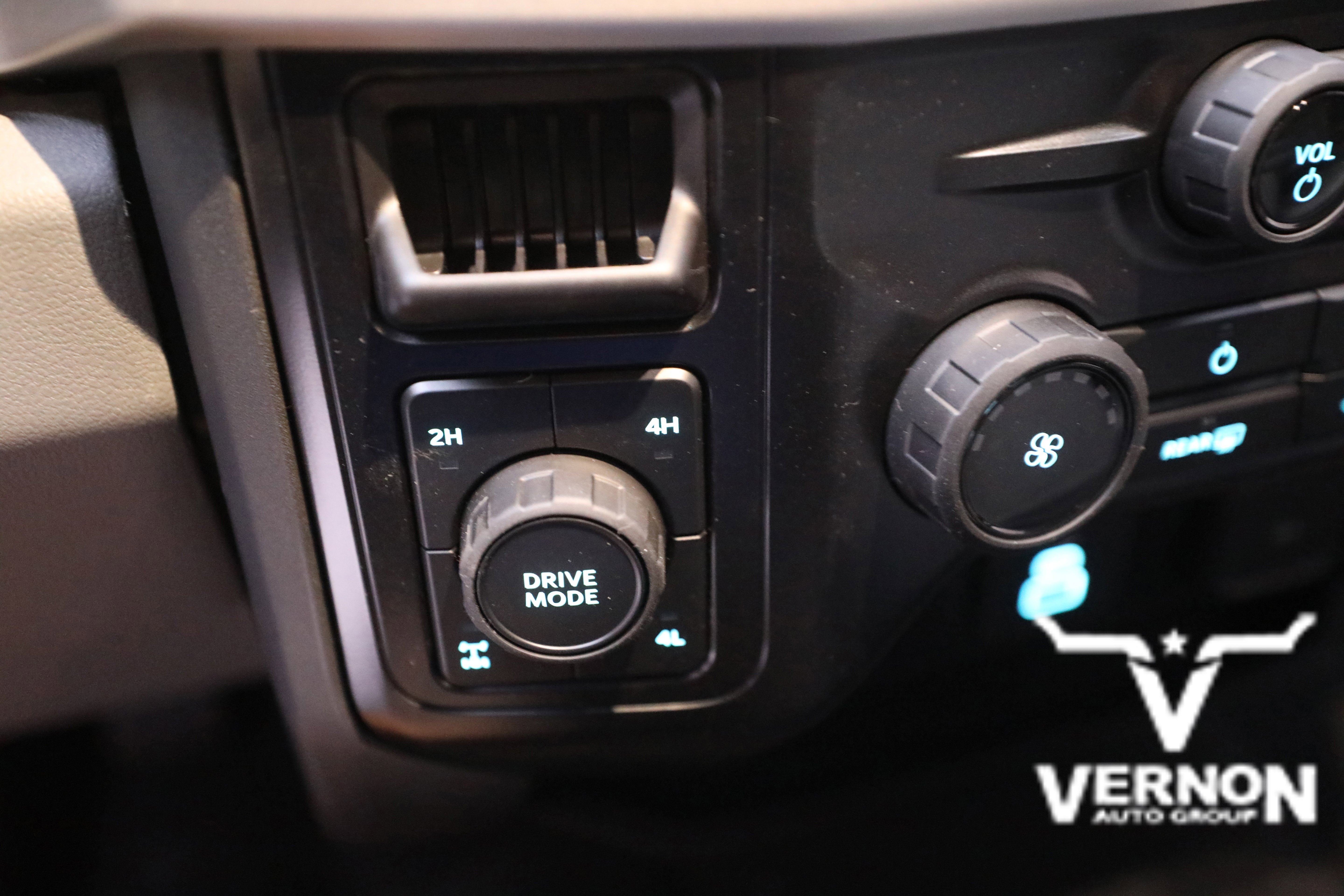 New 2026 Ford F250 XL w/ STX Appearance Package image 22