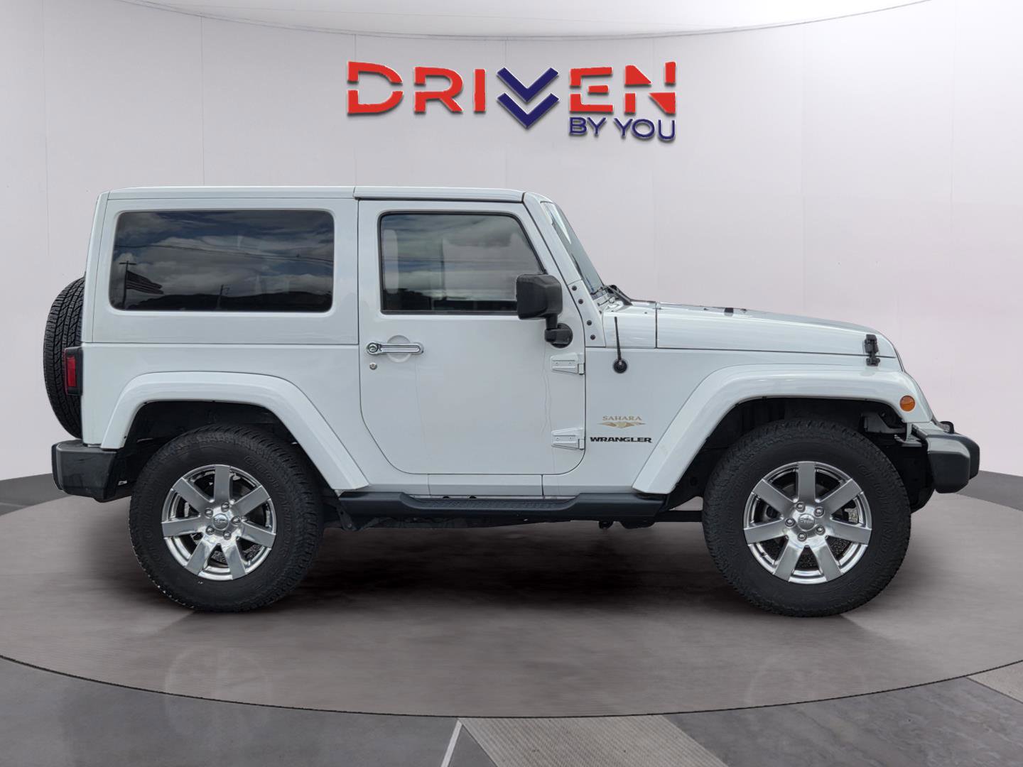 Used 2014 Jeep Wrangler Sahara AWD/4WD image 6