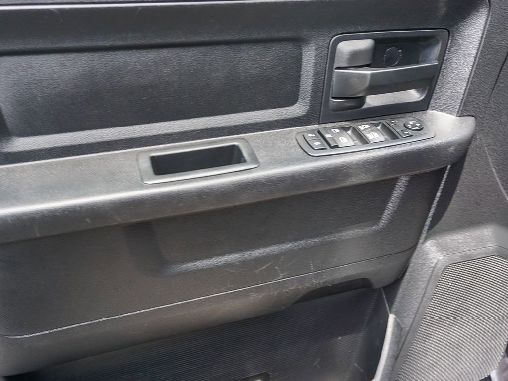 Used 2016 RAM 1500 Express w/ Popular Equipment Group RWD image 19