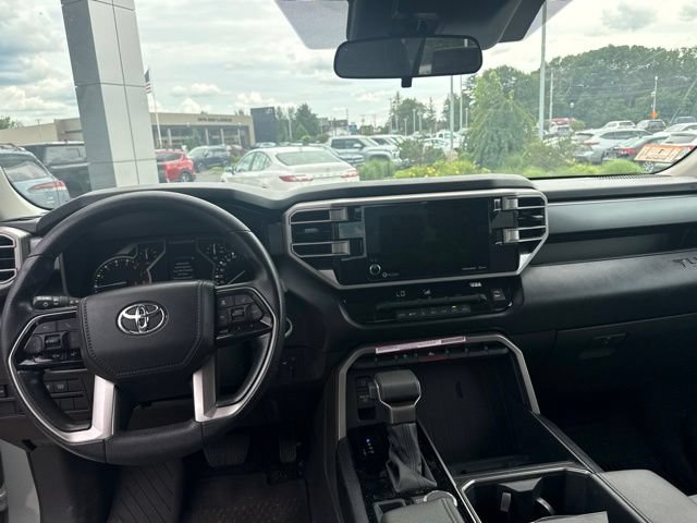 Used 2024 Toyota Tundra SR5 AWD/4WD image 27