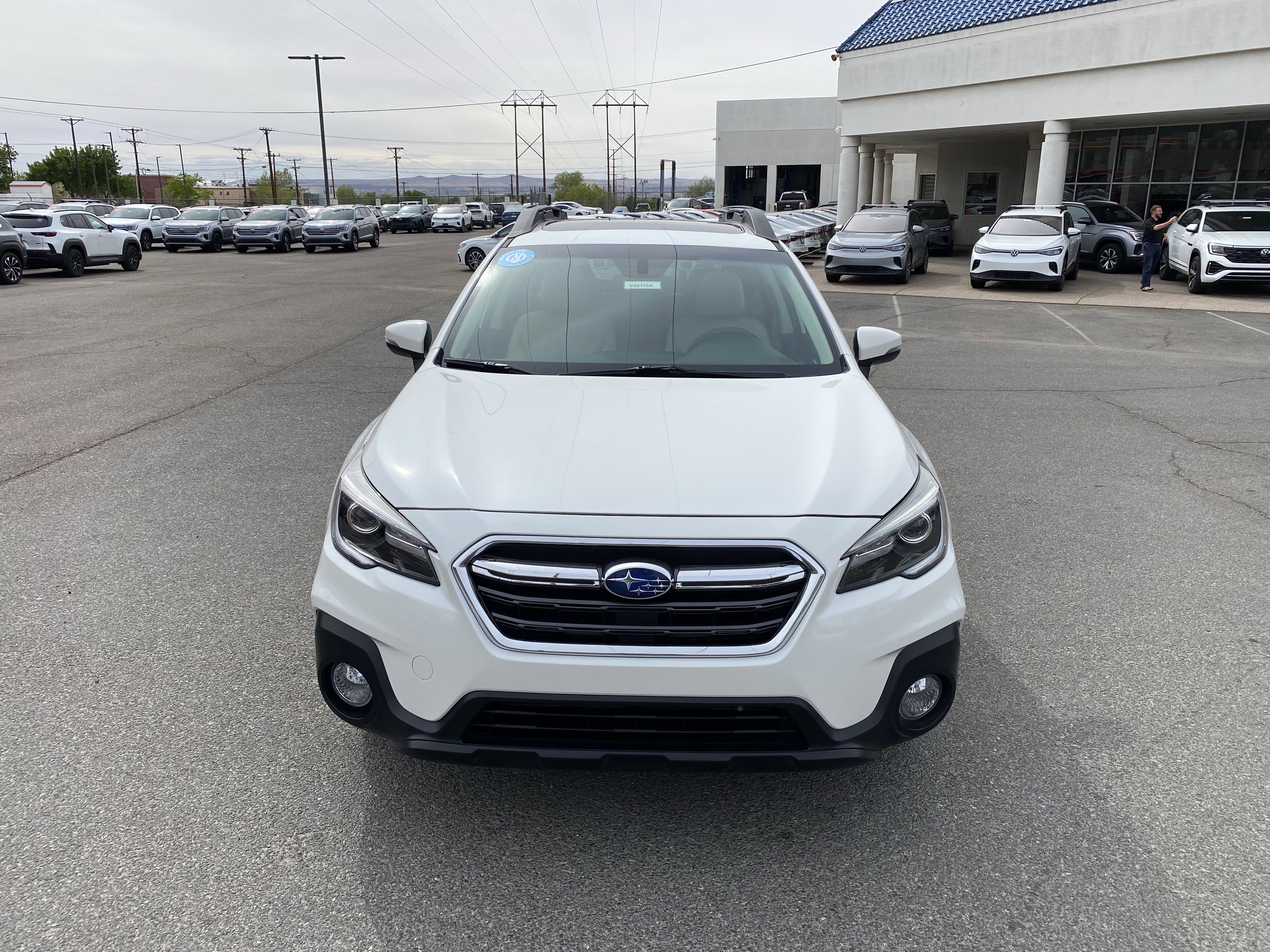 Used 2018 Subaru Outback 3.6R Limited AWD/4WD image 53