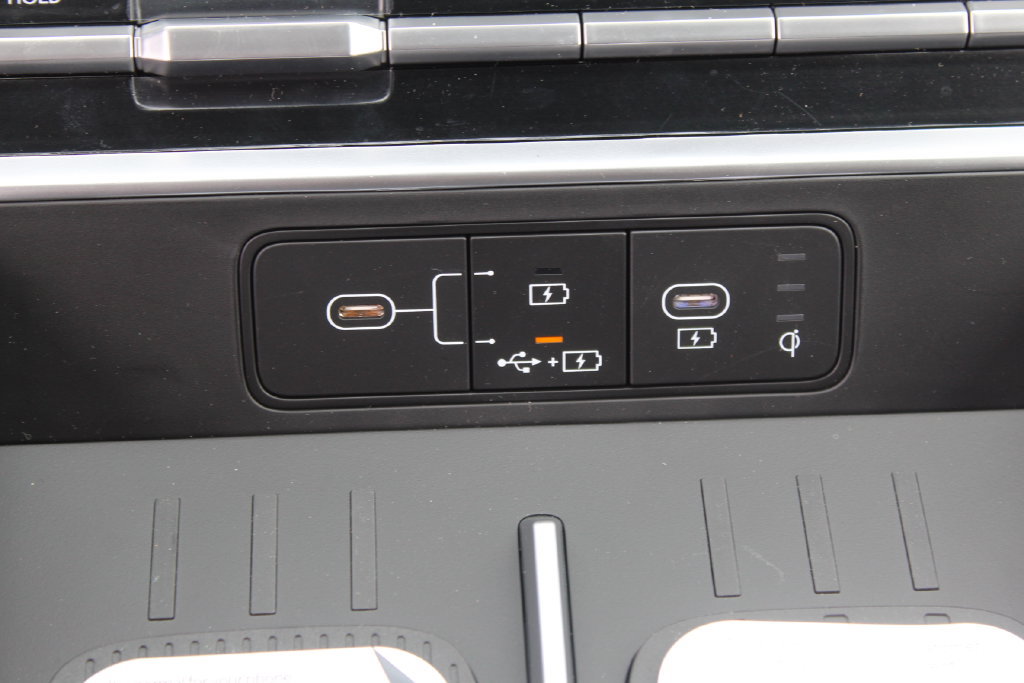 New 2026 Hyundai Santa Fe SEL FWD image 22
