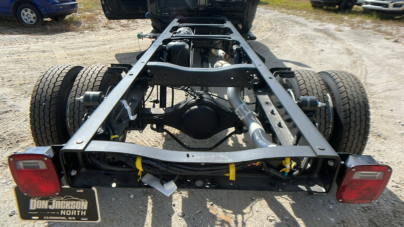 New 2025 RAM 5500 4x4 Regular Cab image 13