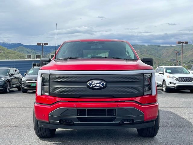 Used 2024 Ford F150 Lightning Flash AWD/4WD image 6