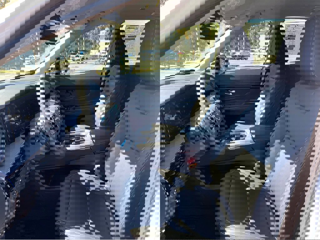 New 2025 Nissan Murano SV image 24