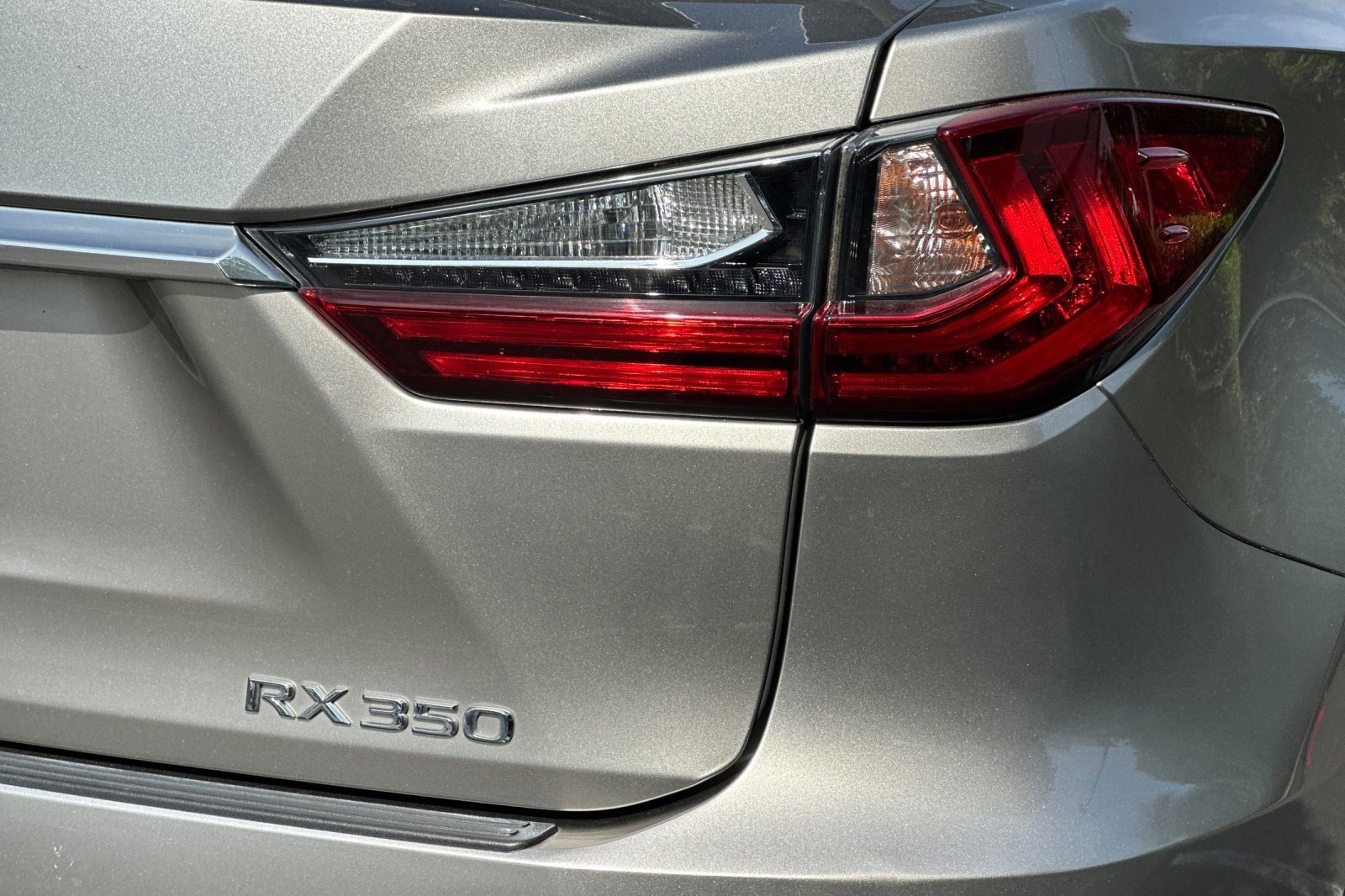 Used 2019 Lexus RX 350 FWD w/ Accessory Package image 13