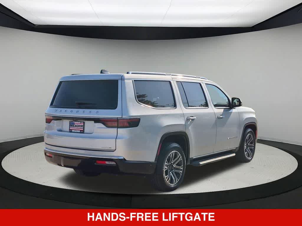 Used 2024 Jeep Wagoneer Series II w/ Flexible Seating Group AWD/4WD image 7