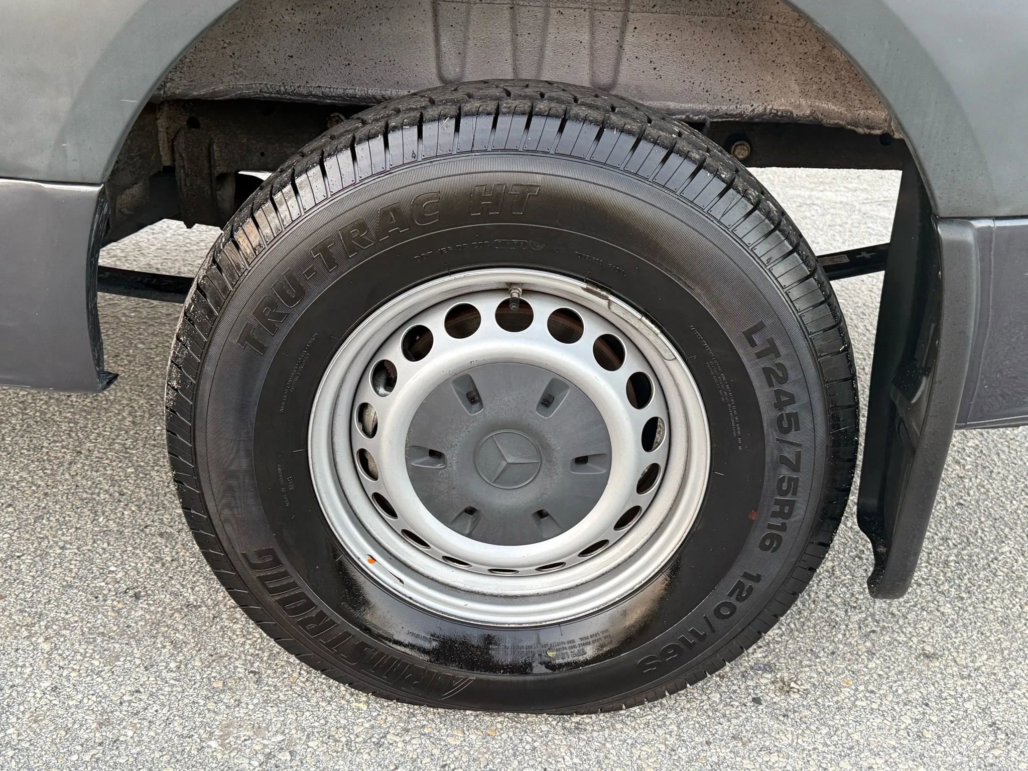 Used 2020 Mercedes-Benz Sprinter 1500 image 15