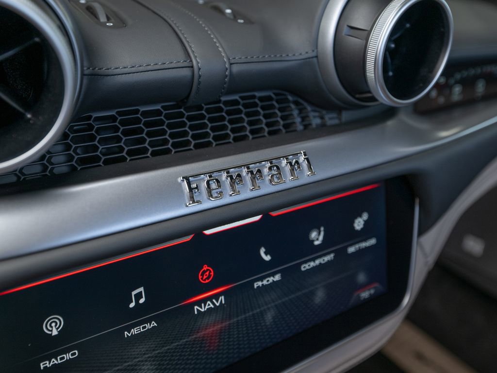 Certified 2023 Ferrari Portofino M RWD image 23