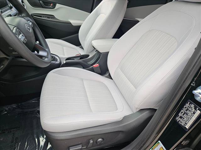 Used 2023 Hyundai Kona SEL FWD image 15