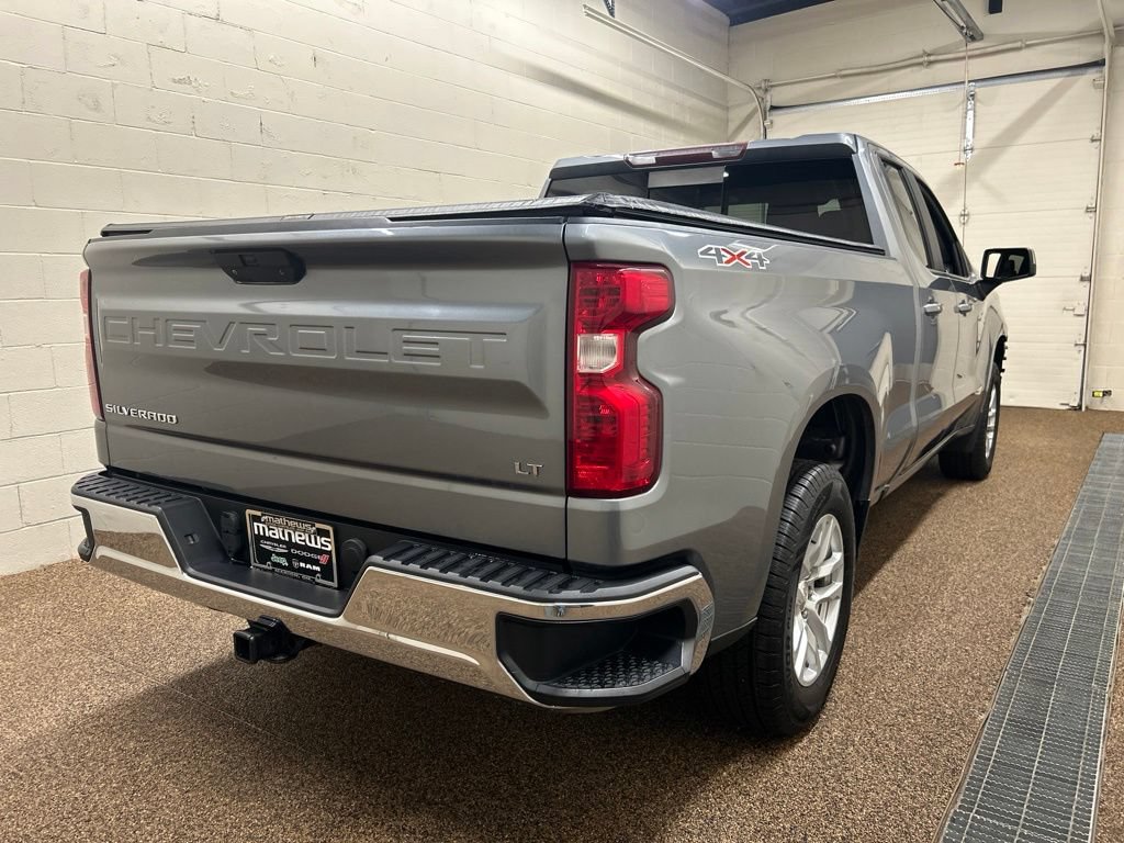 Used 2019 Chevrolet Silverado 1500 LT w/ All-Star Edition AWD/4WD image 2