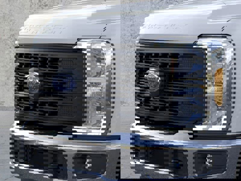 New 2026 Ford F250 XL w/ XL Chrome Package image 39