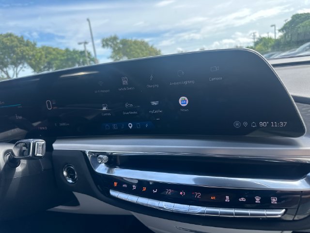 Certified 2023 Cadillac Lyriq 2WD image 18