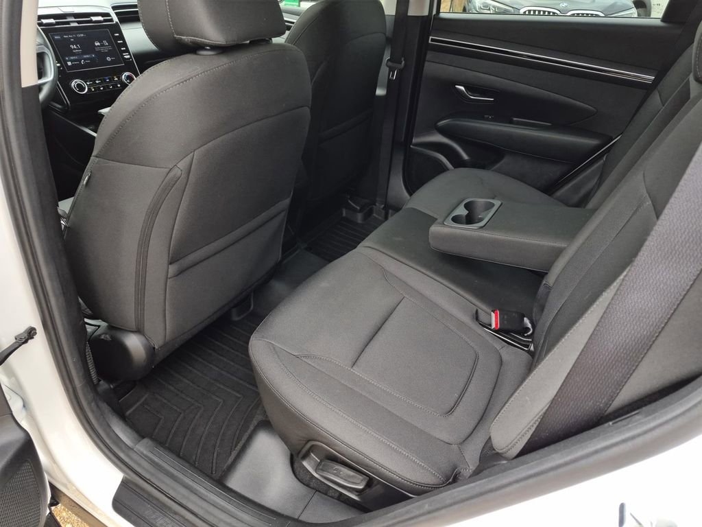 Used 2024 Hyundai Tucson SE image 13