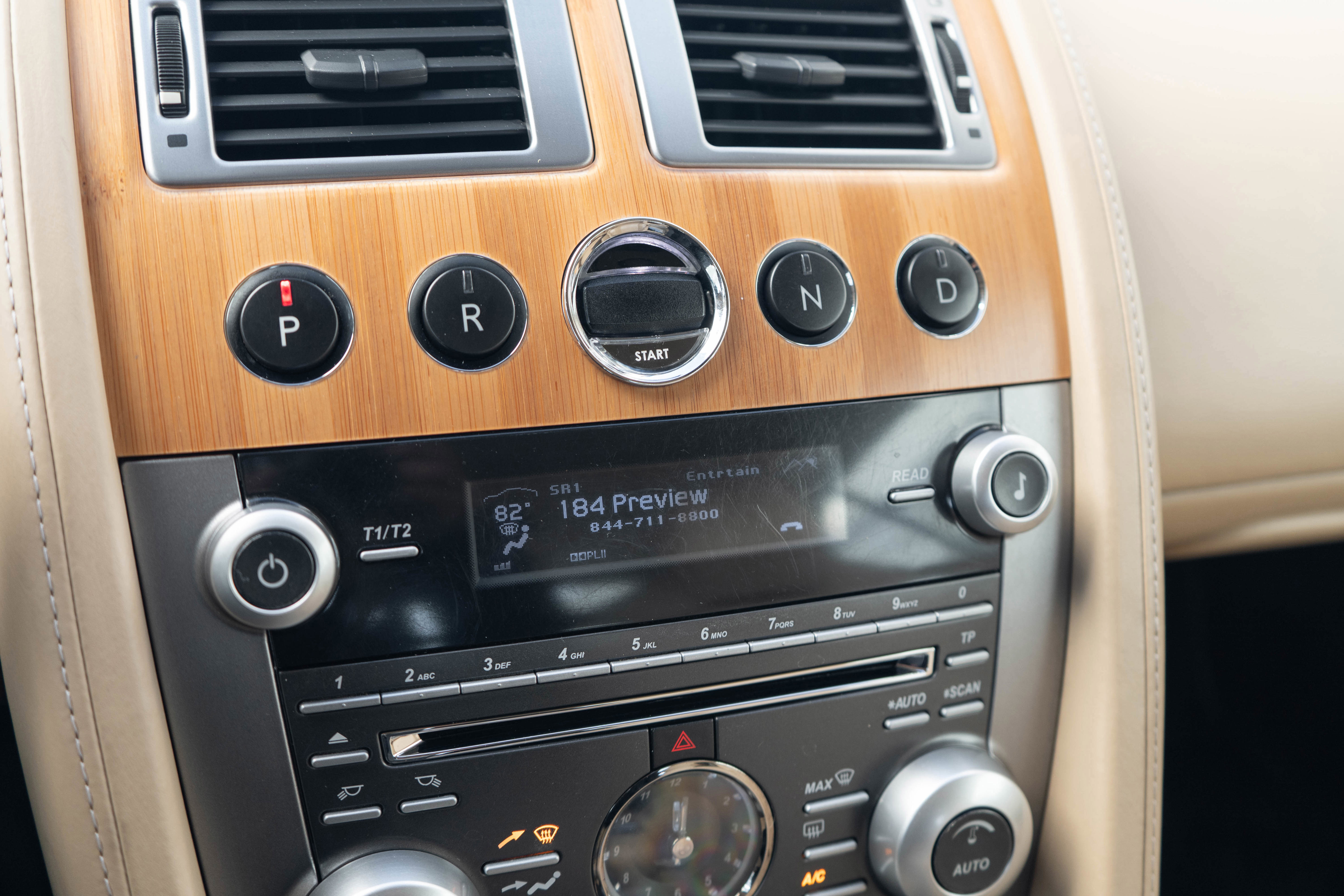 Used 2009 Aston Martin DB9 Volante image 19