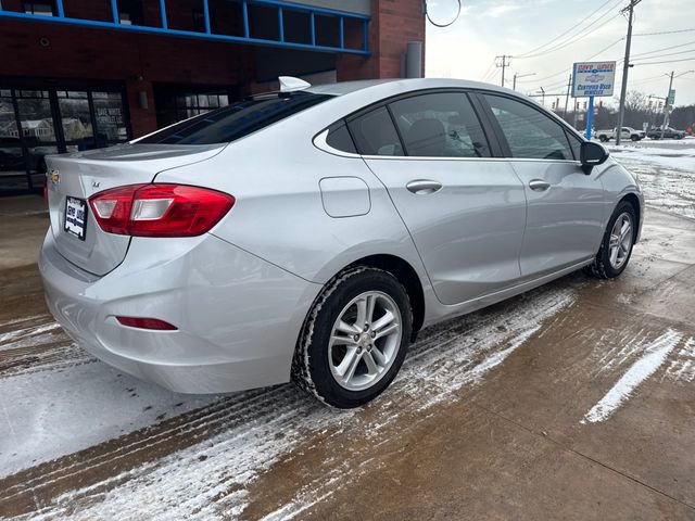 Used 2017 Chevrolet Cruze LT image 8