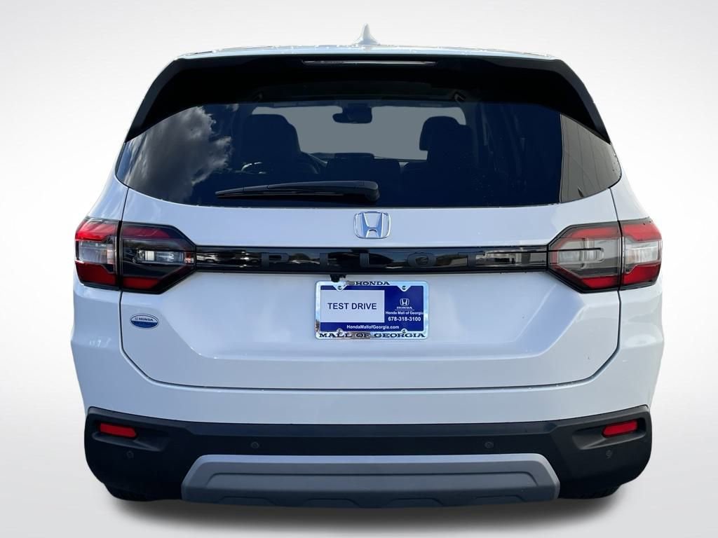 Used 2025 Honda Pilot EX-L image 5