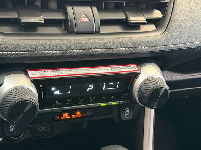 Used 2025 Toyota RAV4 LE FWD image 23