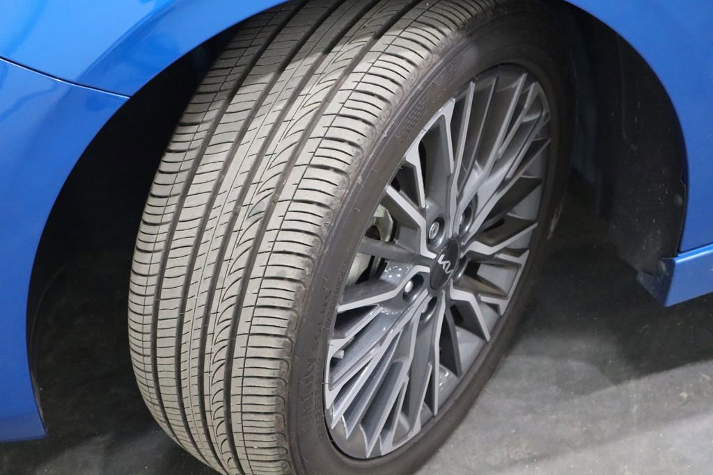 Used 2023 Kia Forte GT-Line image 45