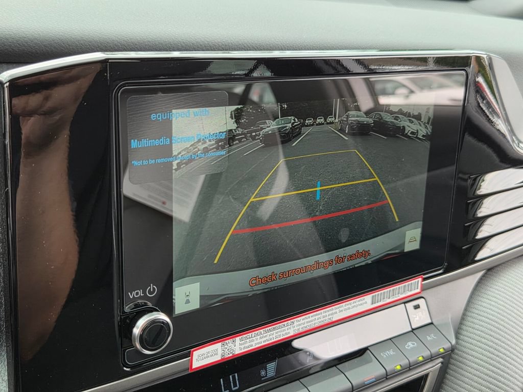 New 2026 Toyota Camry SE FWD image 19