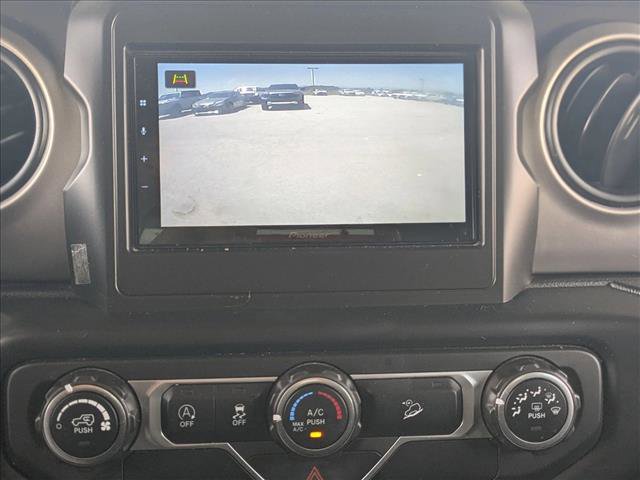 Used 2019 Jeep Wrangler Sport AWD/4WD image 12
