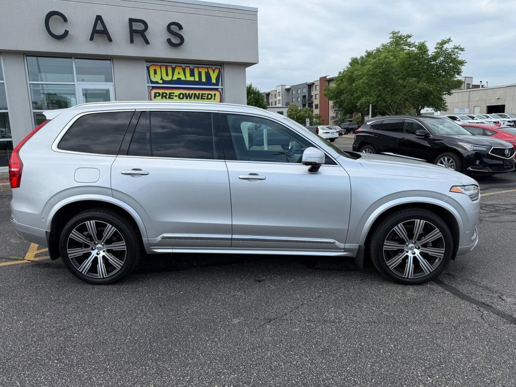 Used 2021 Volvo XC90 T6 Inscription w/ Advanced Package AWD/4WD image 2