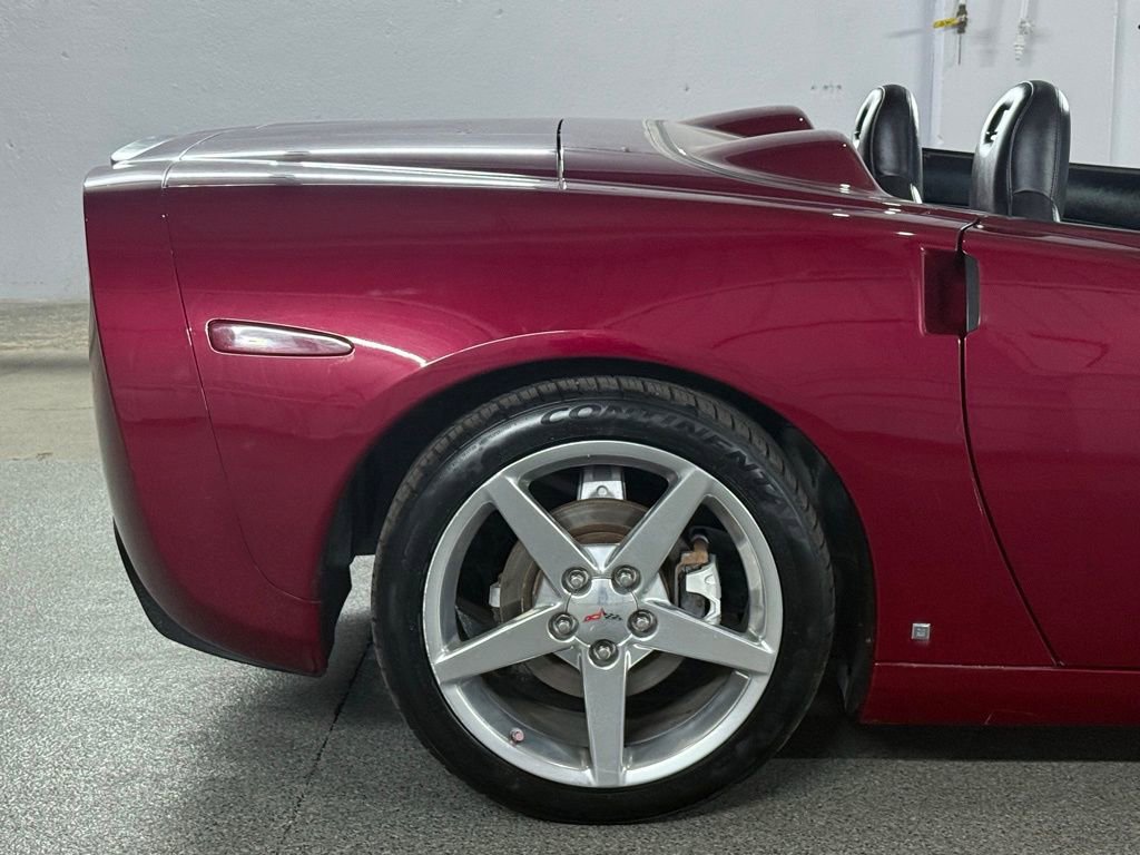 Used 2006 Chevrolet Corvette Convertible w/ Preferred Equipment Group image 23