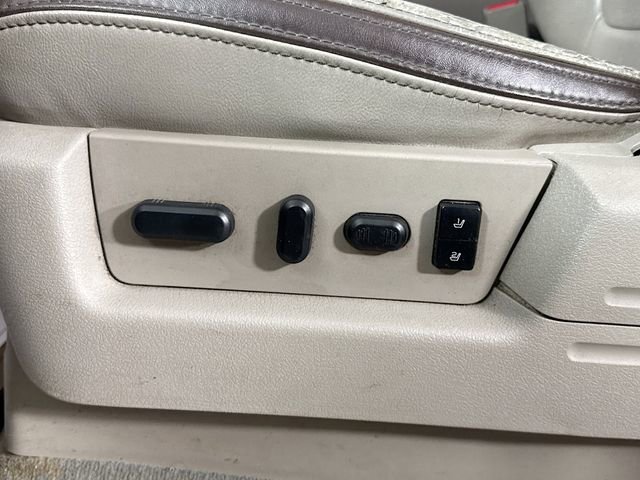 Used 2010 Ford F150 Lariat AWD/4WD image 22